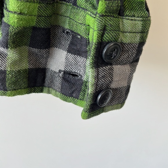 Men’s Medium Arizona Flannel, Green - Picture 4 of 4